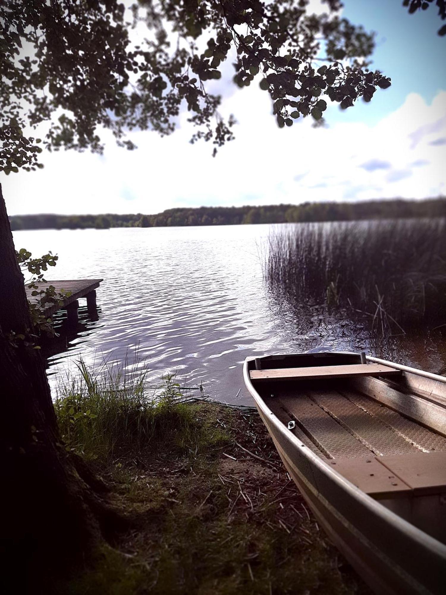 רודינג Bungalow Direkt Am See, Mit Eigenem Boot מראה חיצוני תמונה