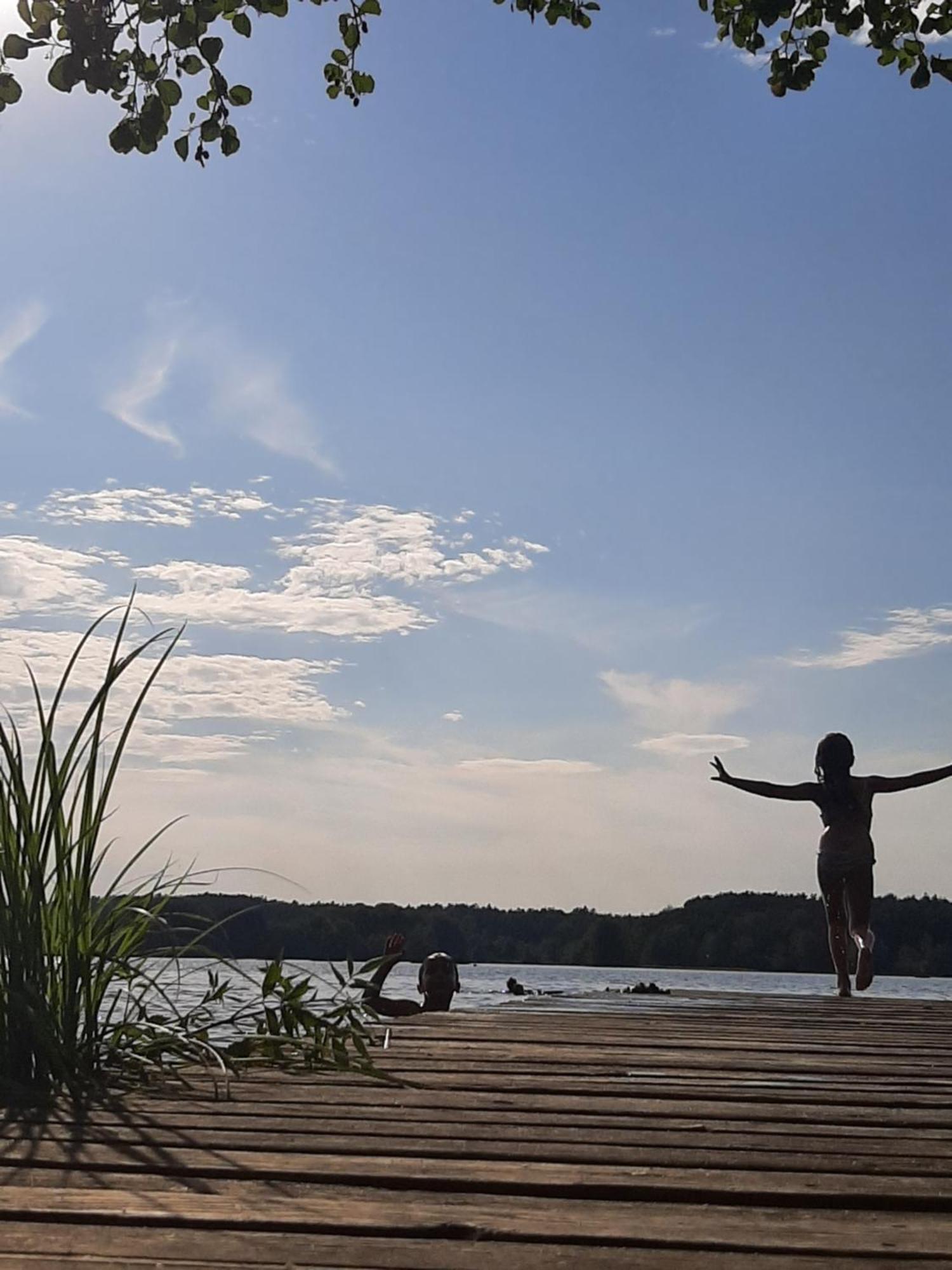 רודינג Bungalow Direkt Am See, Mit Eigenem Boot מראה חיצוני תמונה